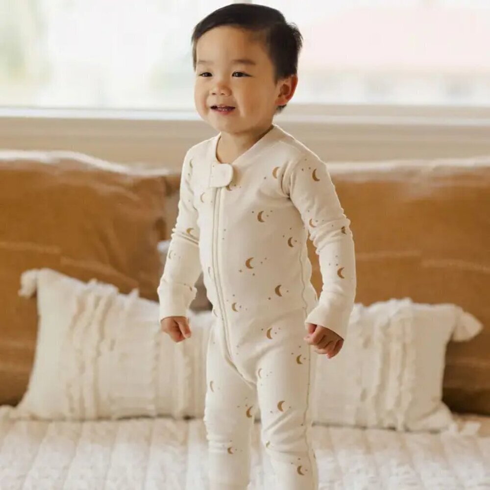 NWT - Quincy Mae organic neutral moons pajama - Picture 2 of 2